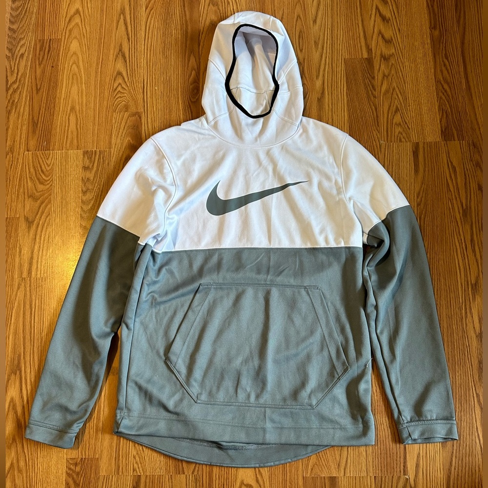 Nike Men’s Two Tone Medium Hoodie